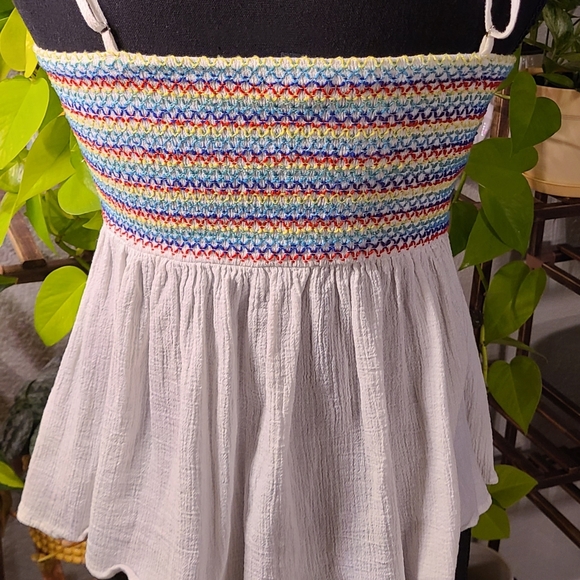 Top - Picture 3 of 5